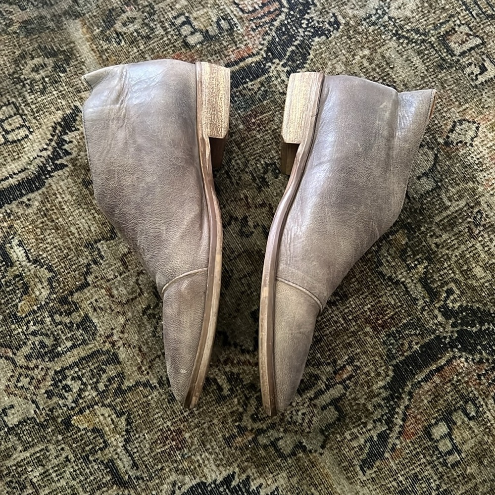 Free People Royale Flats Gray Size 7.5 Pointed Toe Leather Made in Spain - Picture 7 of 10